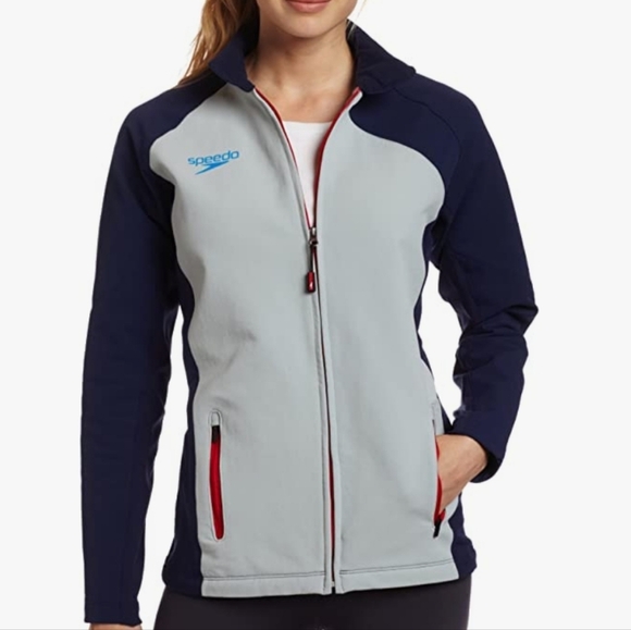 Speedo soft shell jacket. Medium - Picture 16 of 16